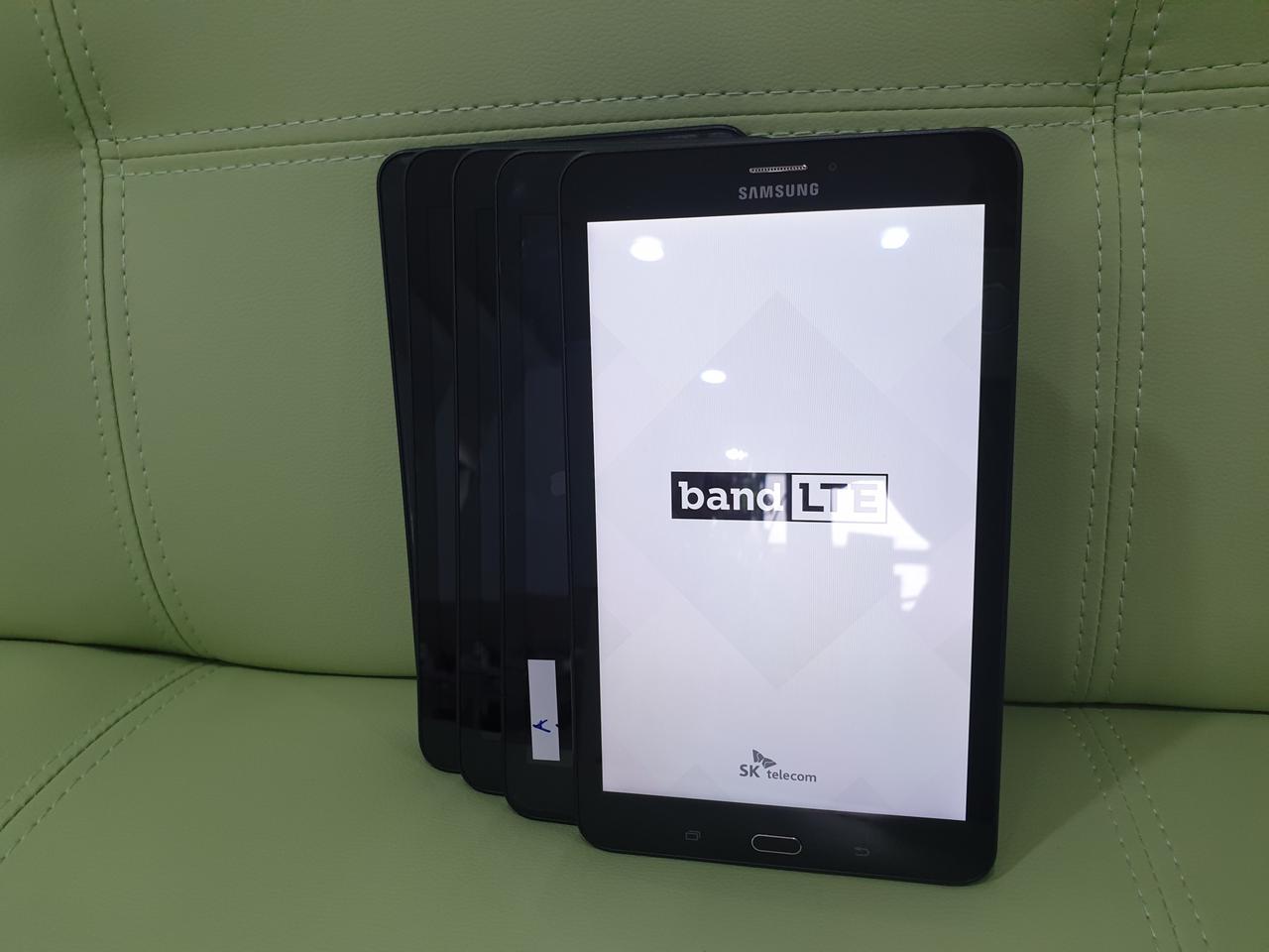 갤럭시탭black 32G 8인치 태블릿 판매해요