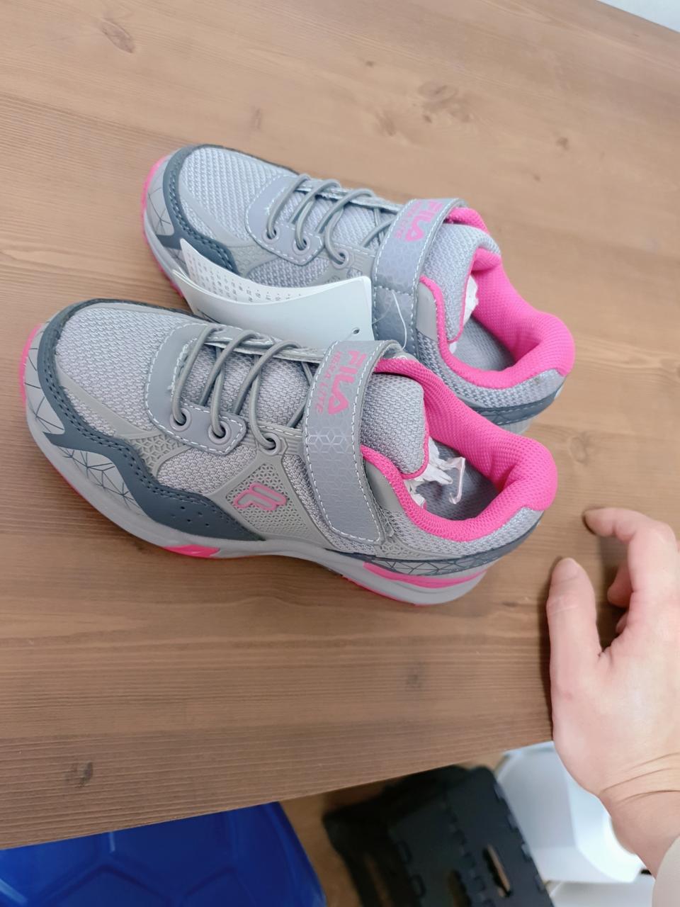 유아 FILLA 운동화  195사이즈 요.