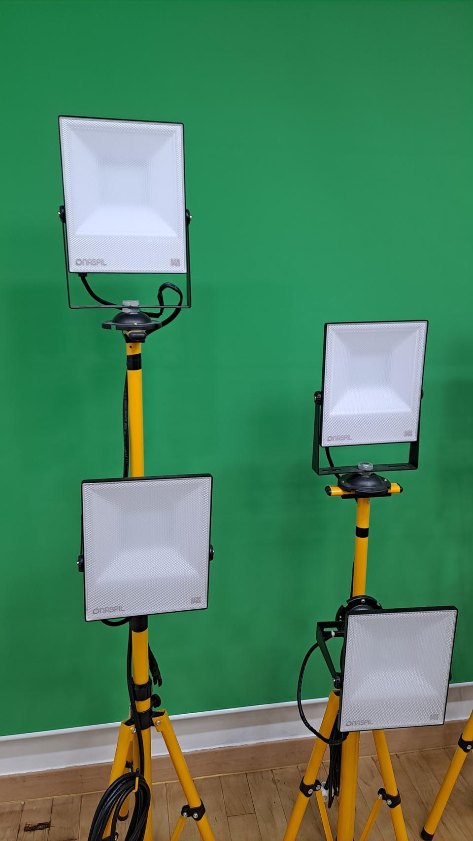 영상촬영과 행사용 조명 판매합니다