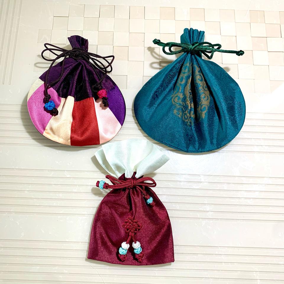 (500원) 비단 원형 오색문양 색동 복주머니 파우치