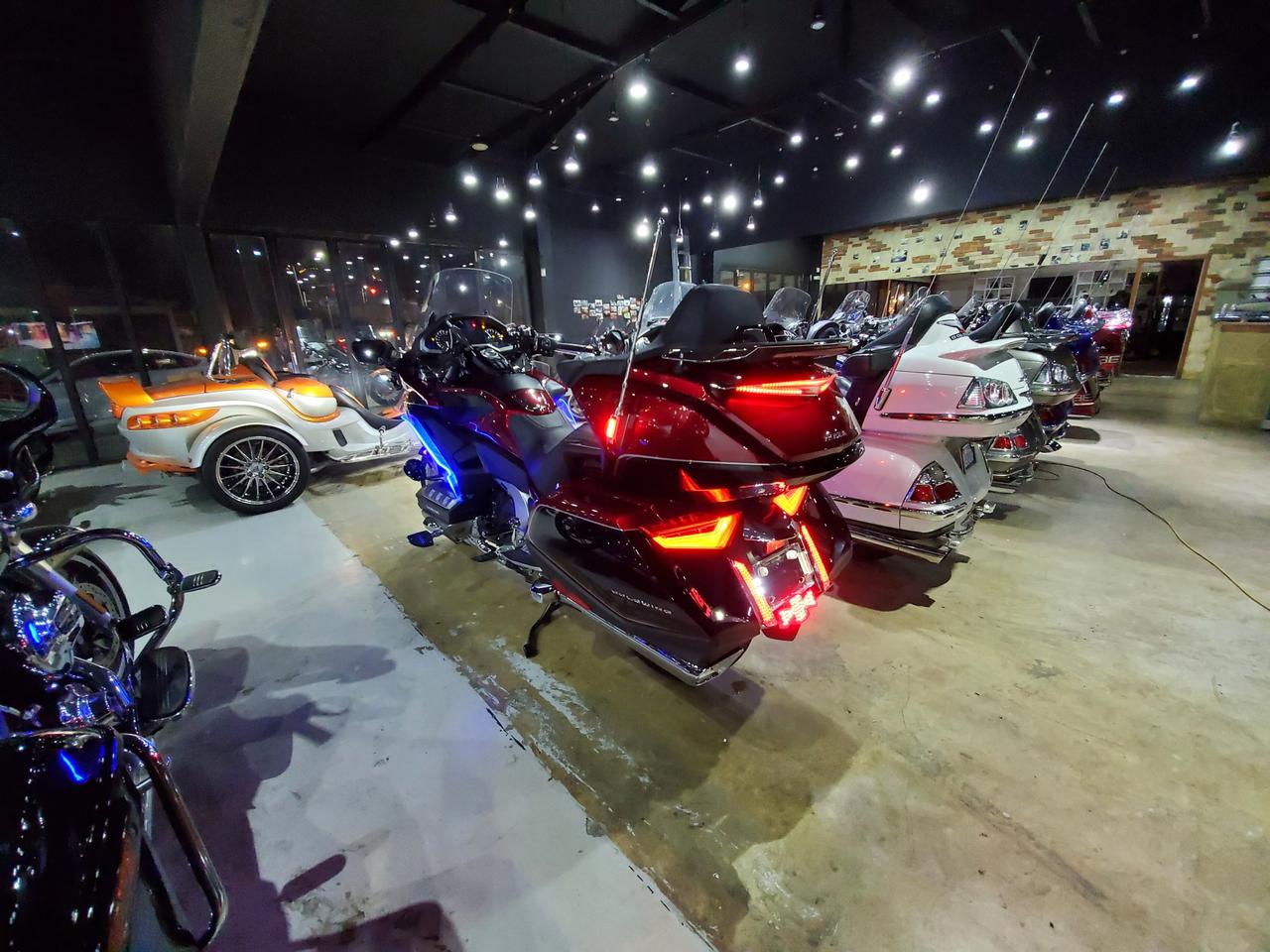 혼다 골드윙DCT투어 에어백 2019년식 무꿍 풀옵