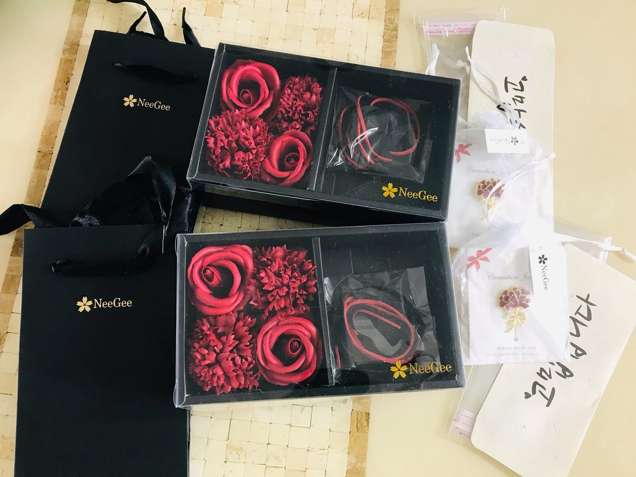 카네이션 용돈박스(브로치포함)