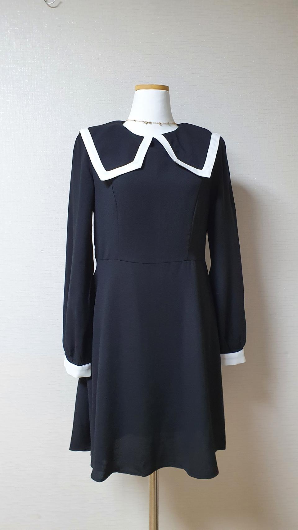 블랙카라원피스[새상품]