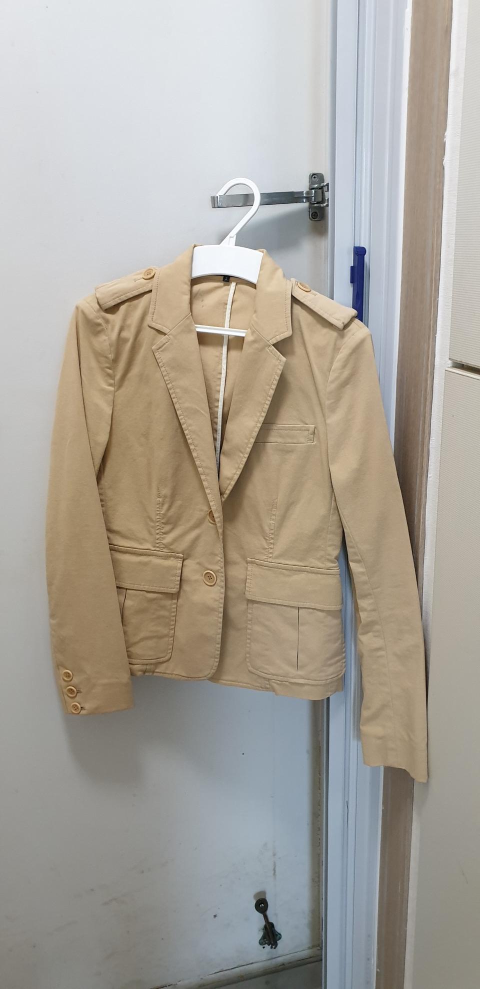 정품띠어리자켓