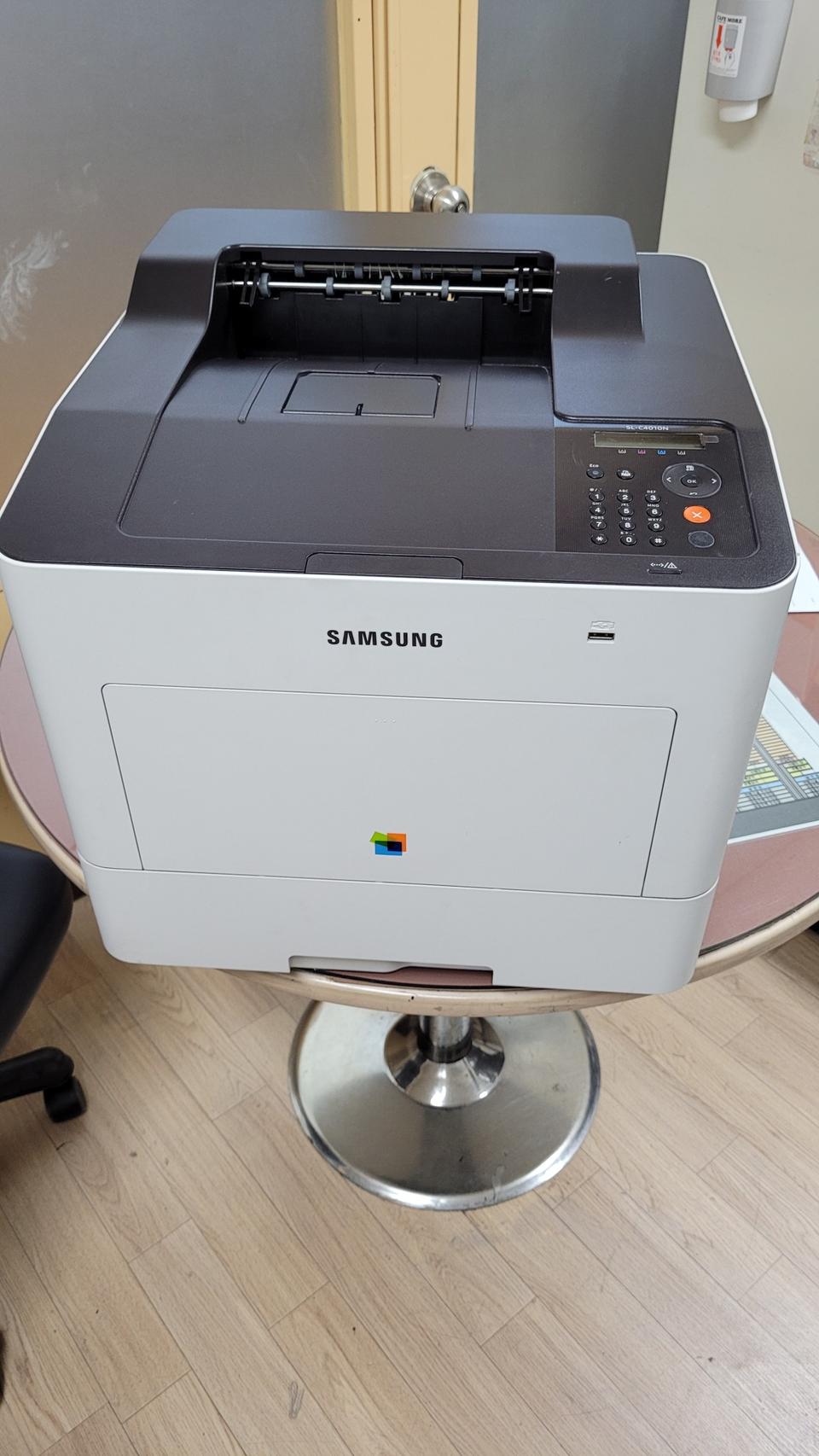 최신형칼라프린터 SLC 4010NW 팝니다.