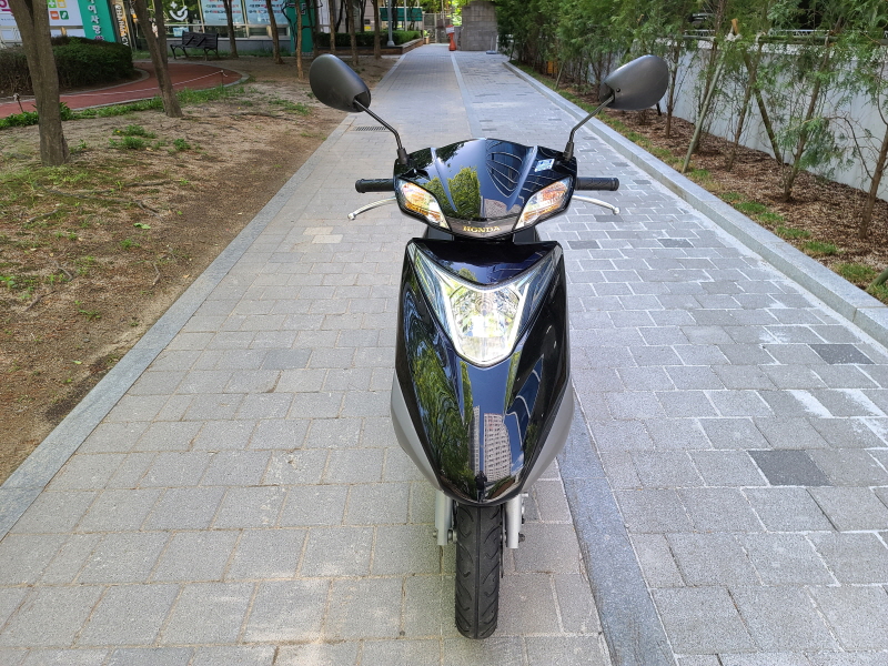 혼다 scr110 16년식 스쿠터 판매합니다. 