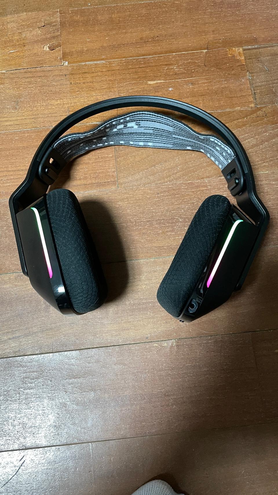 G733 무선헤드셋 판매합니다