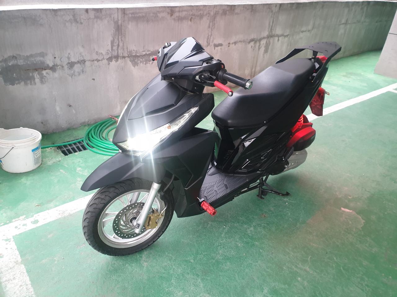 혼다 클릭125 바리오125  15년식 판매합니다