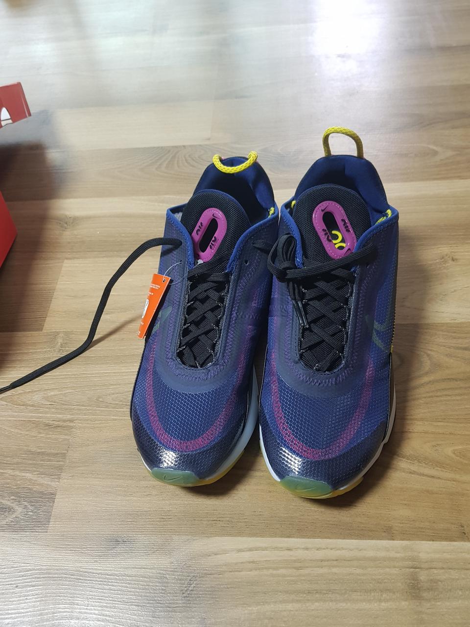 남녀공용  나이키 265 and 셀카봉