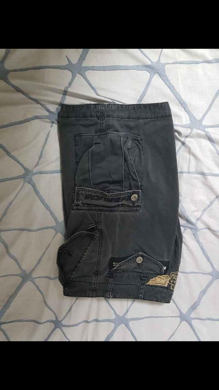 류시원 exr team106 레이싱 트랙 반바지 입니다