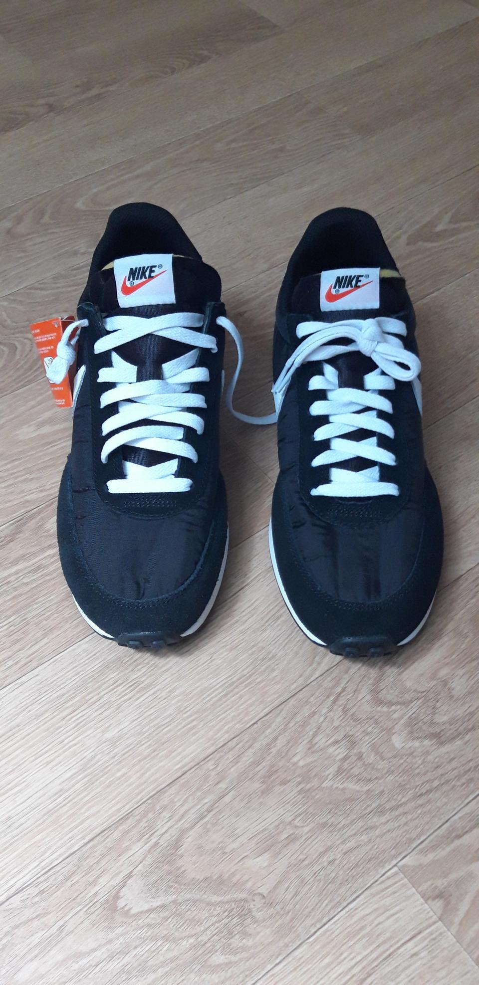 나이키 에어 테일윈드 79(275mm) 새상품