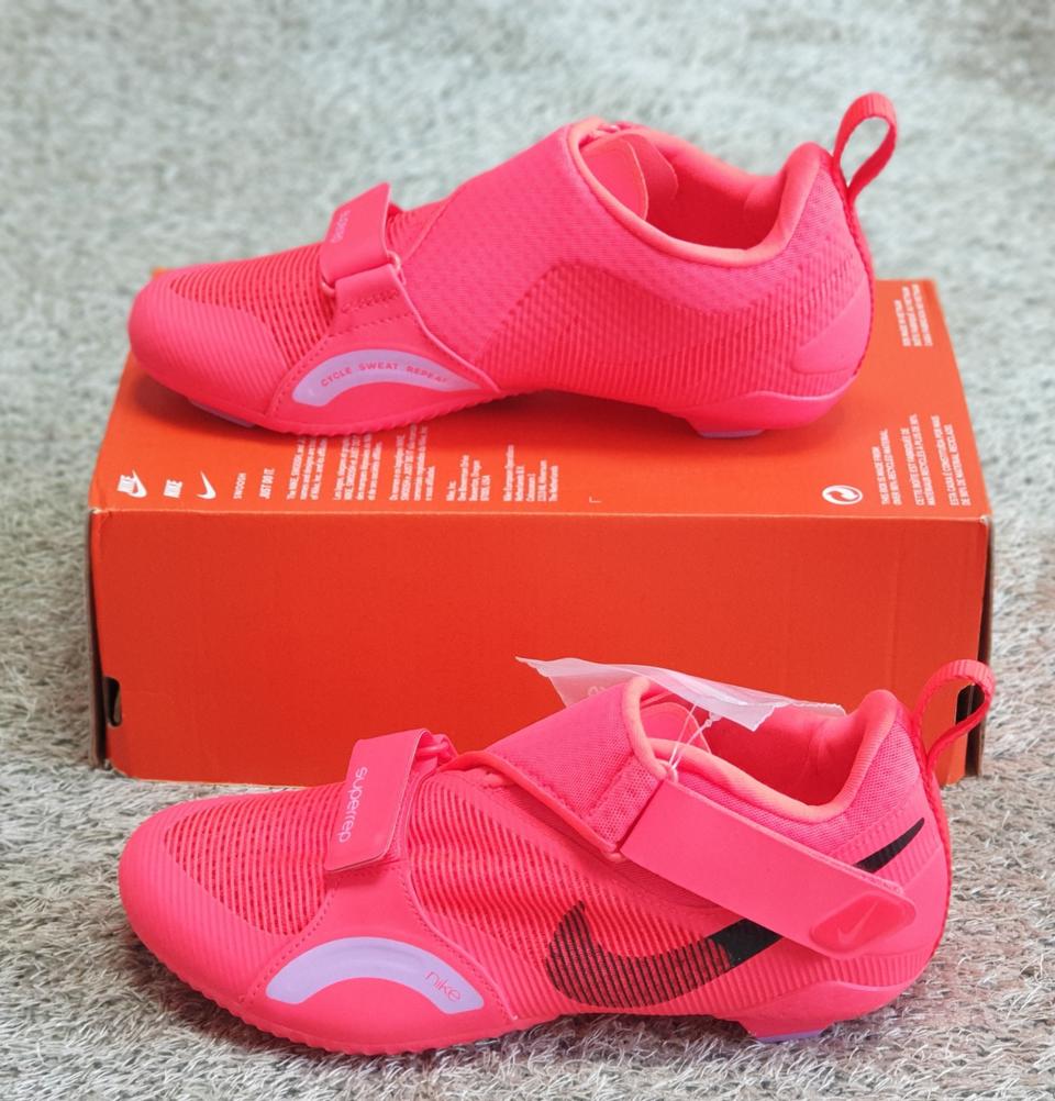 새상품) 나이키 슈퍼 랩 사이클링화 사이즈 245