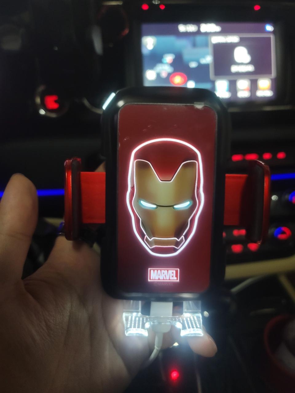 차량용 초고속 무선충전기  (마블 아이언맨)