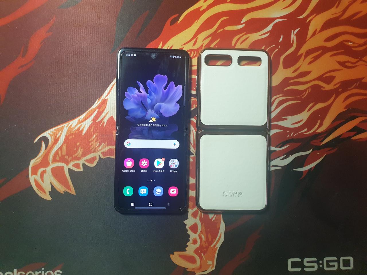 갤럭시z플립 256기가 블랙 팝니다