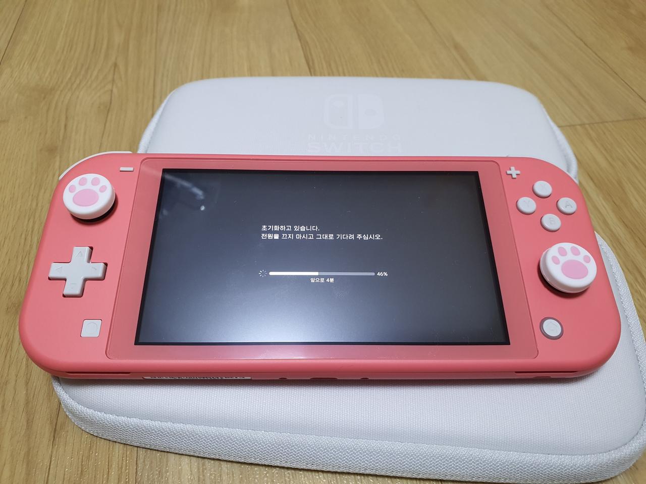 [무료배송] 스위치 라이트 코랄