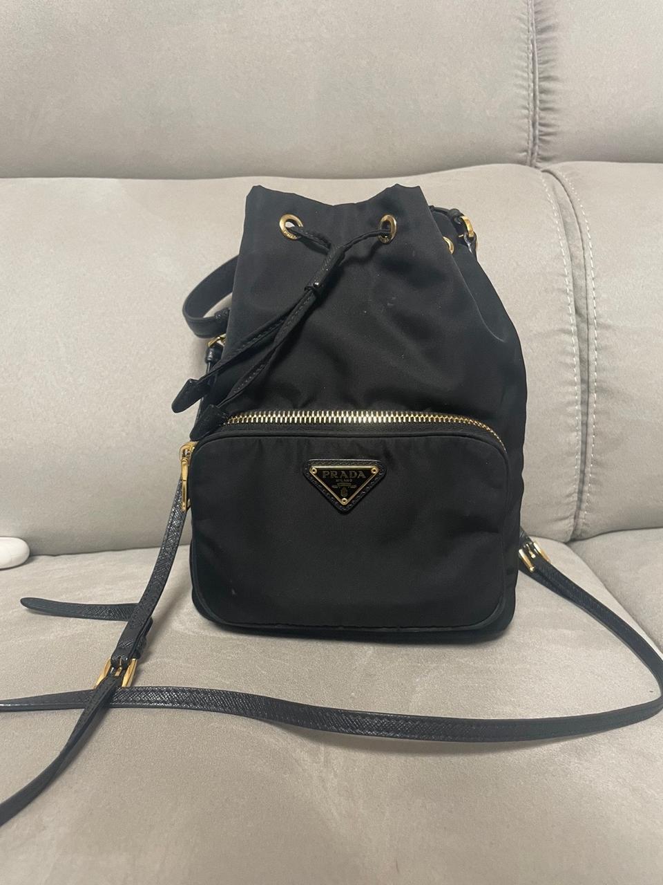 프라다 복조리백