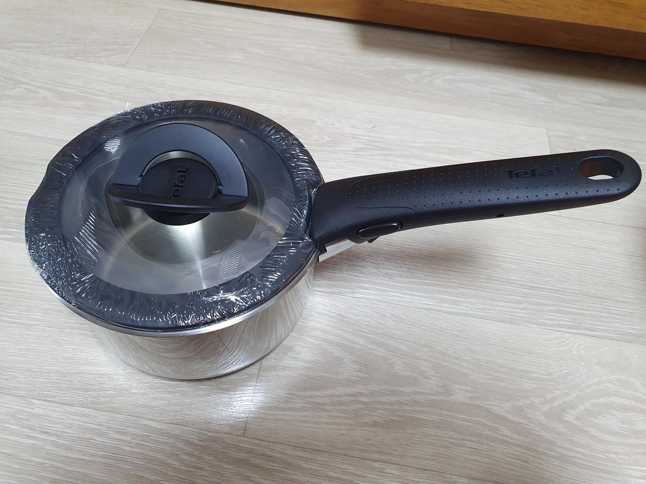 테팔 매직핸즈 스텐 냄비. 1.7l. 새 손잡이 포함