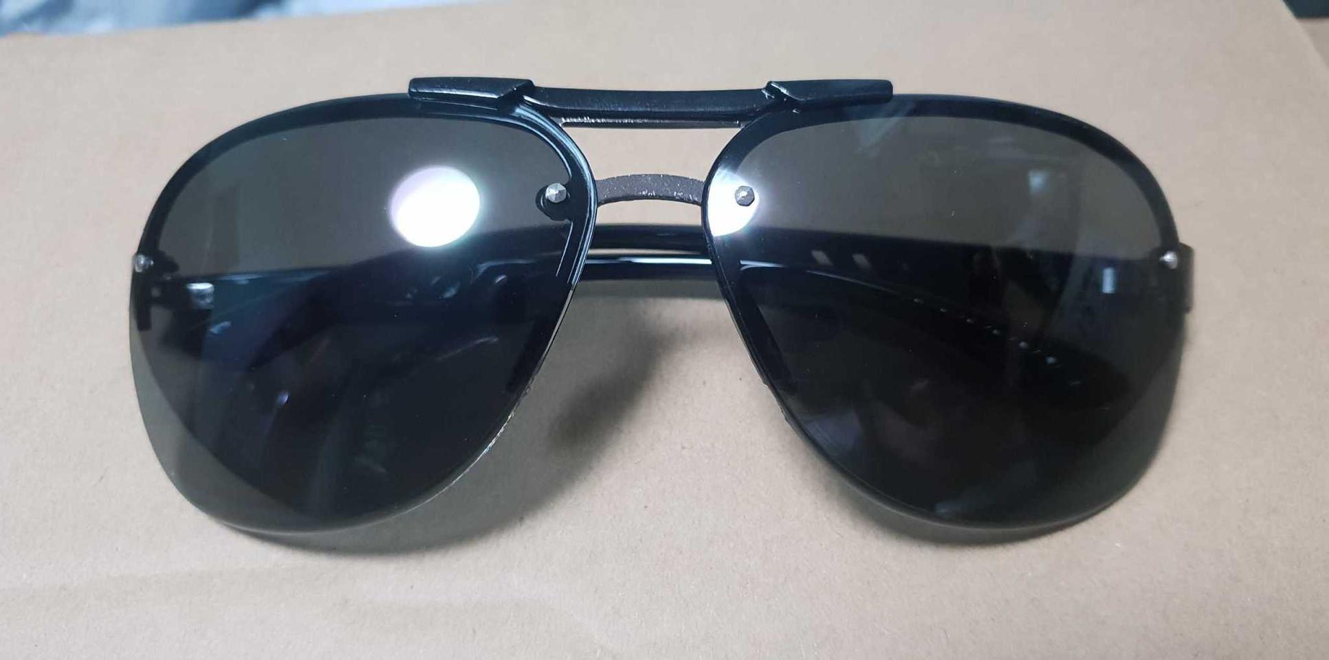 고급형 선글라스