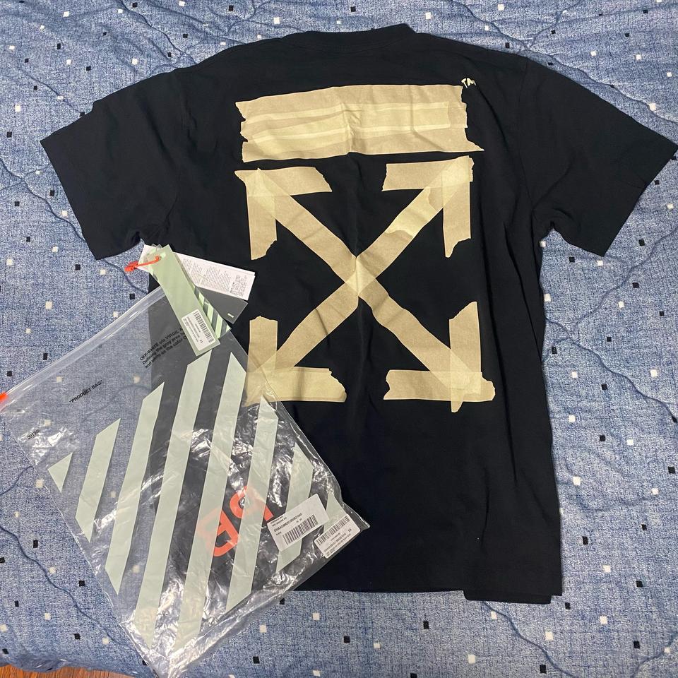 [105] 오프화이트 테이프 반팔