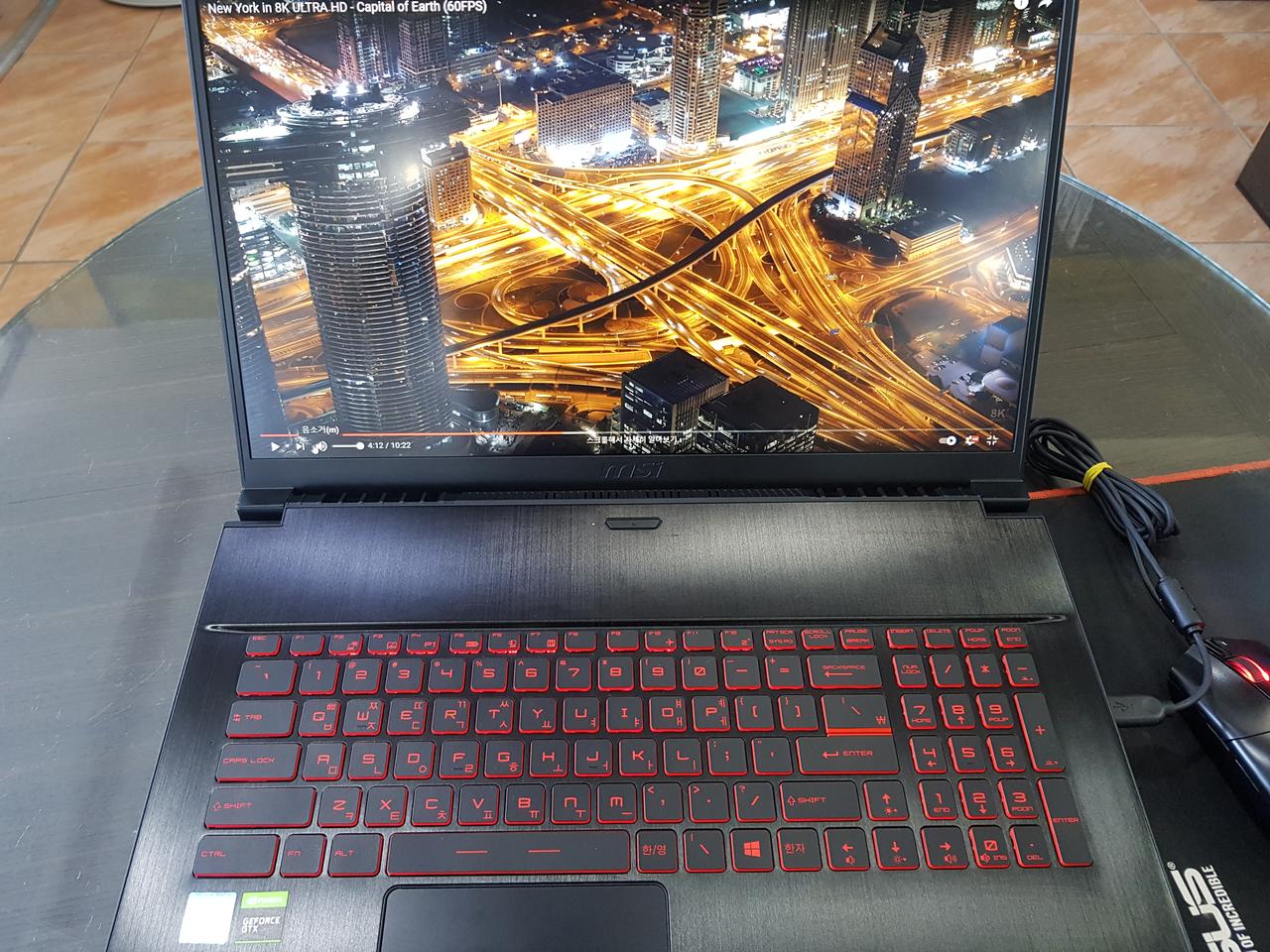 고사양 게이밍 노트북 팝니다(i7-9750/16/gtx 1650)