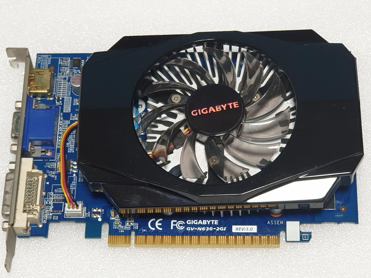 그래픽카드(기가바이트  N630 2GB)