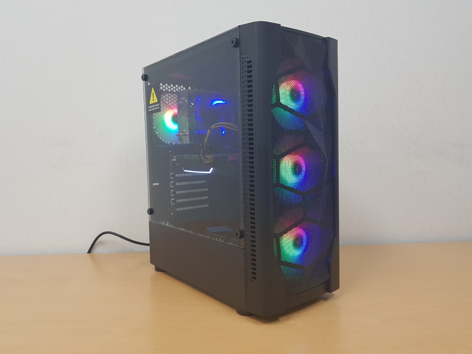 중고 라이젠1700 16G GTX1060 3G 데스크탑 판매!