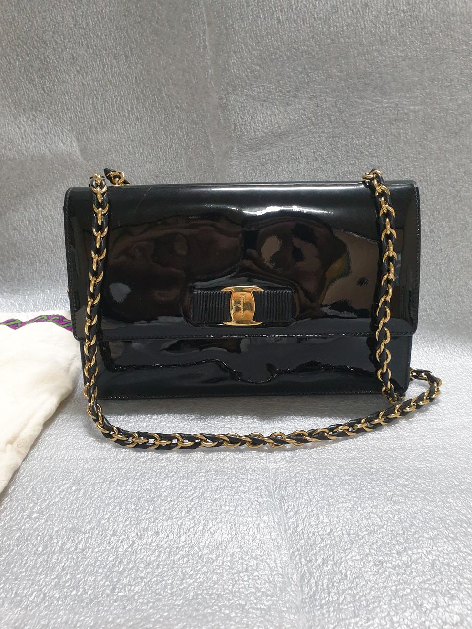 정품 페레가모 지니 애나멜 체인 숄더백 AU-21-E480