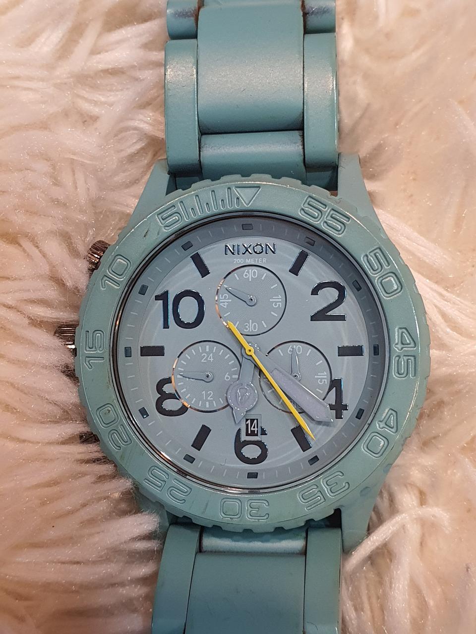 NIXON 닉슨시계 정품입니다.