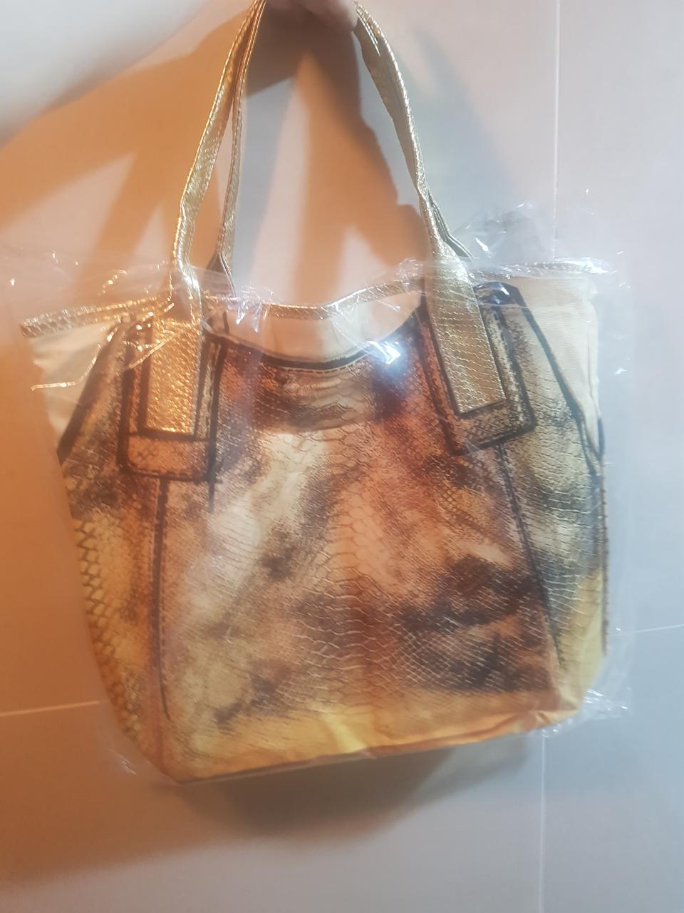 뱀피가죽 무늬 가방