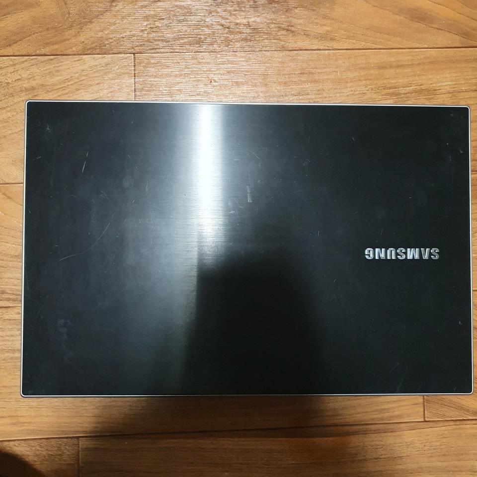 삼성 i5 2세대 노트북  SSD + 8G