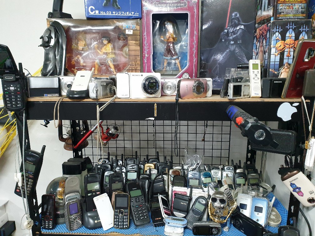 올드폰 2g,3g (플립,폴더,슬라이드 등) 각종 폰 팝니다.