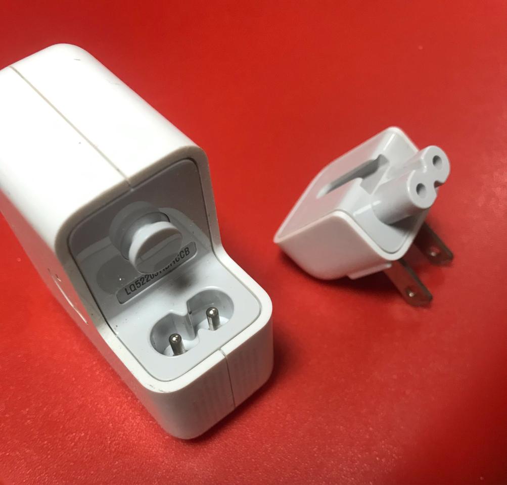 애플 정품 아이폰 아이패드 플러그 충전기 (미국 플러그 파워 USB)