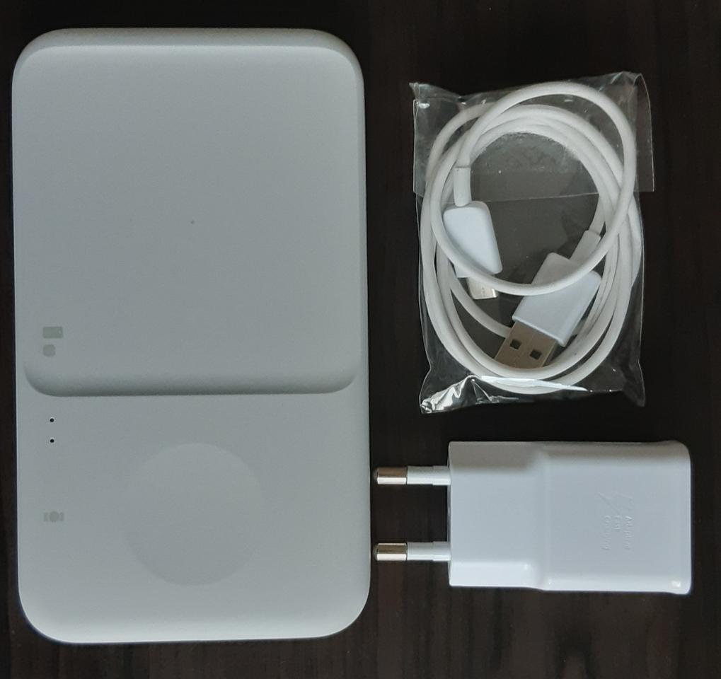 삼성 무선충전듀오 p4300 판매합니다