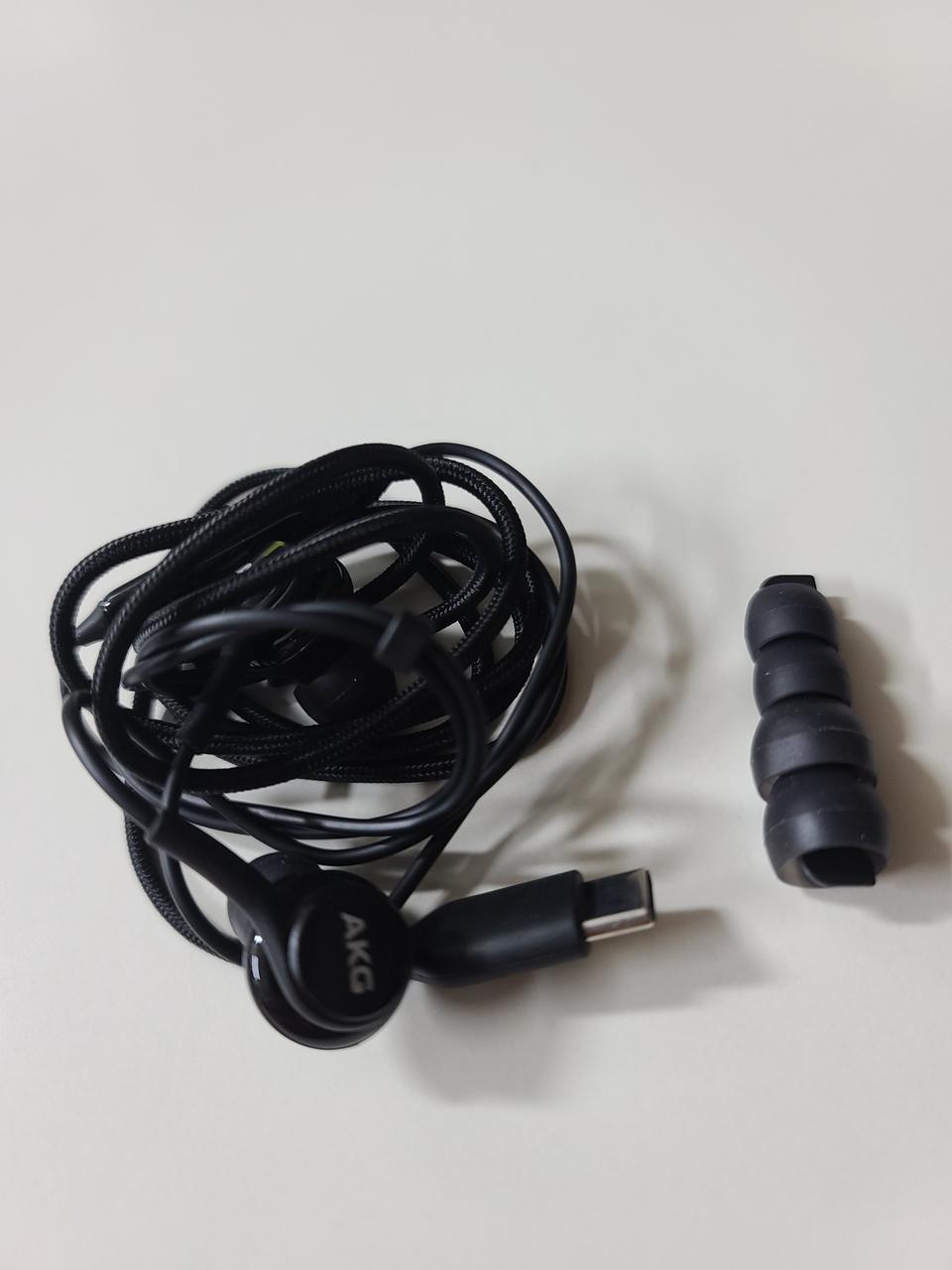 C 타입 이어폰(새것)-AKG 삼성정품