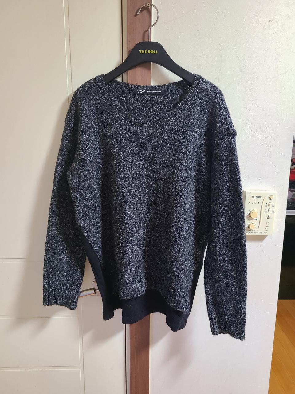 보브 VOV 울혼방 배색 니트
