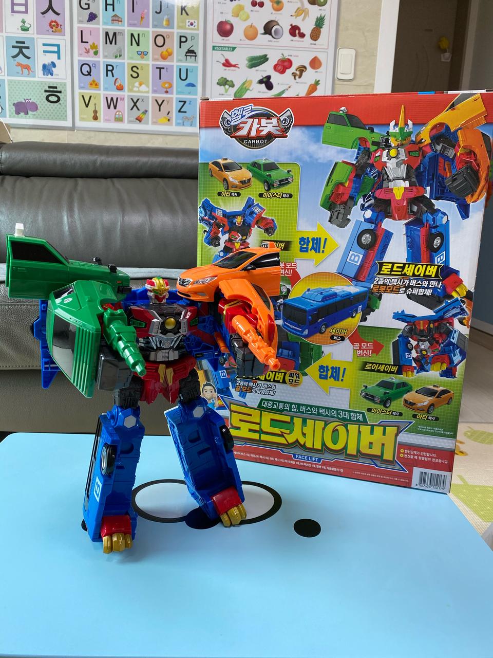 헬로카봇 로드세이버 변신로봇