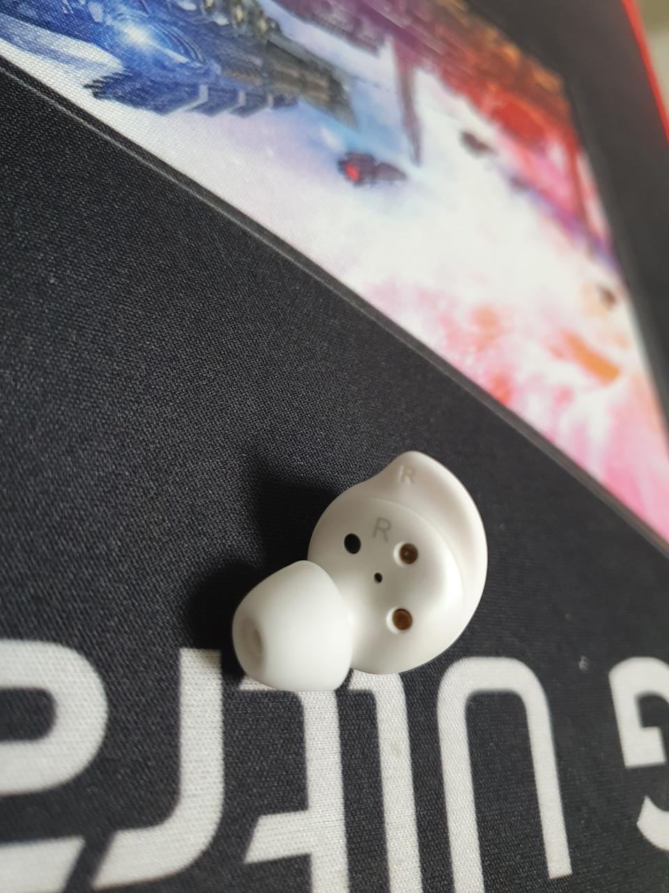 버즈 1세대 우 판매합니다