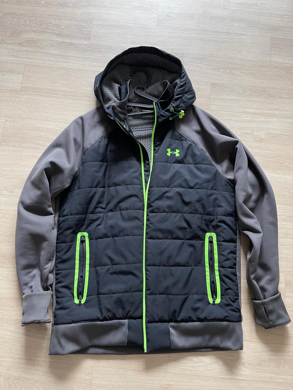 언더아머 자켓