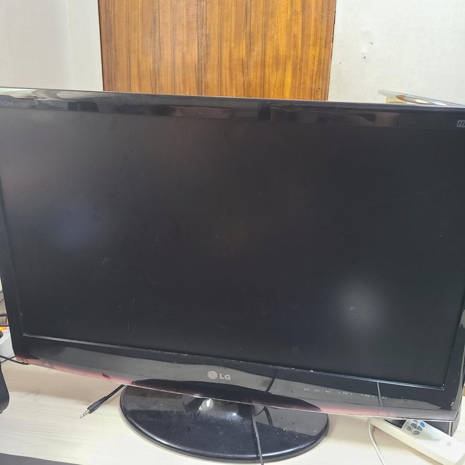 LG TV겸 모니터 27인치