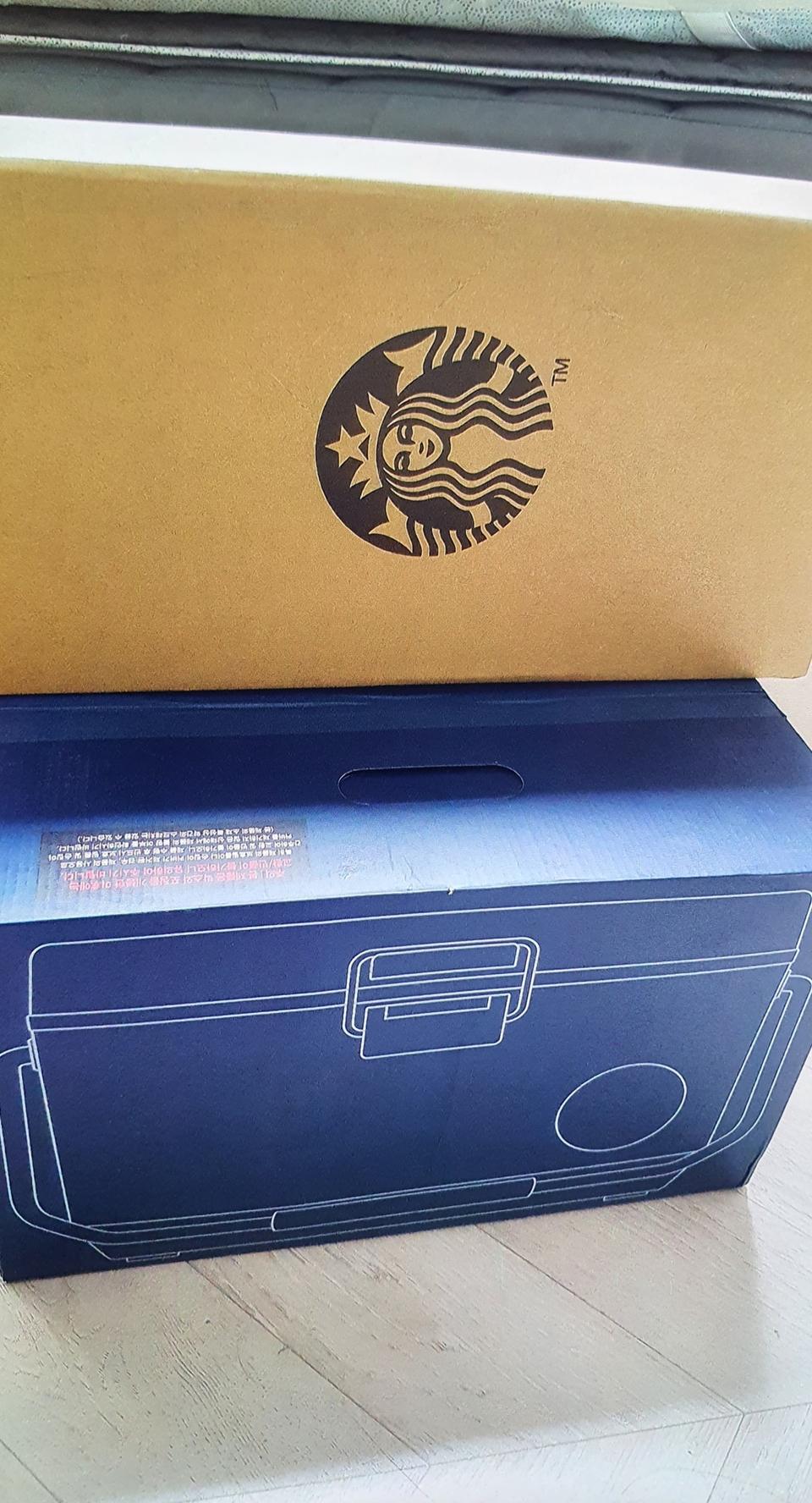 스타벅스 쿨러 카트 세트 판매합니다