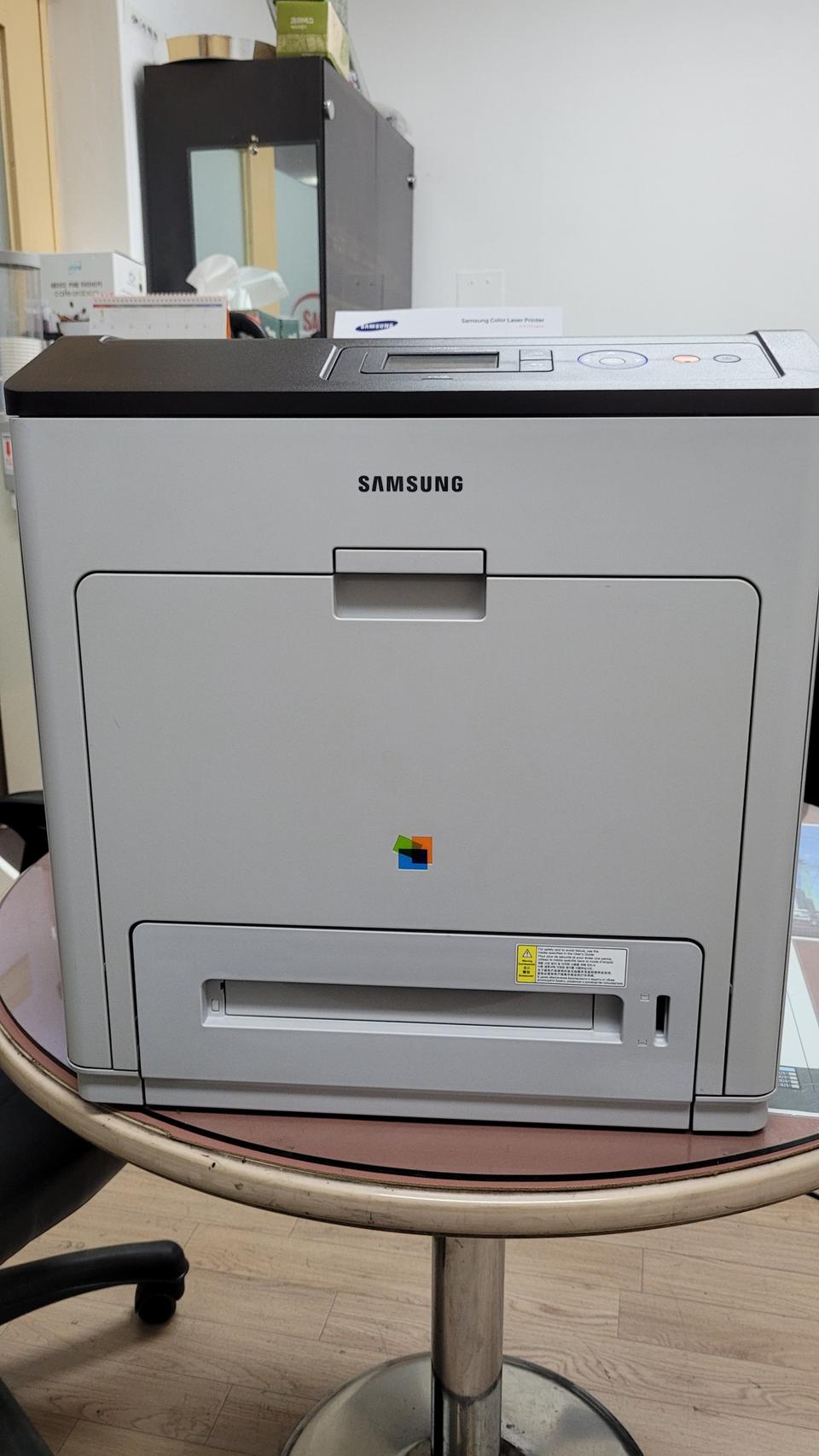 삼성칼라프린터 CLP775N 팝니다.