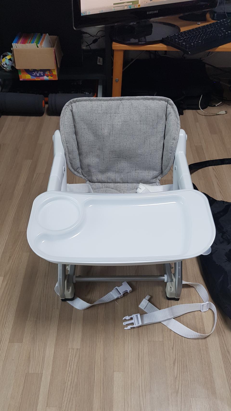 러본 유니러브 아기식탁, 부스터 팔아요