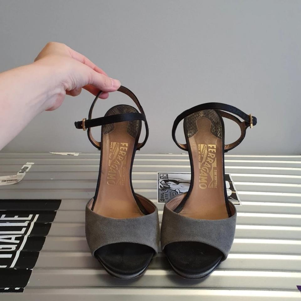 페라가모 정품 샌들