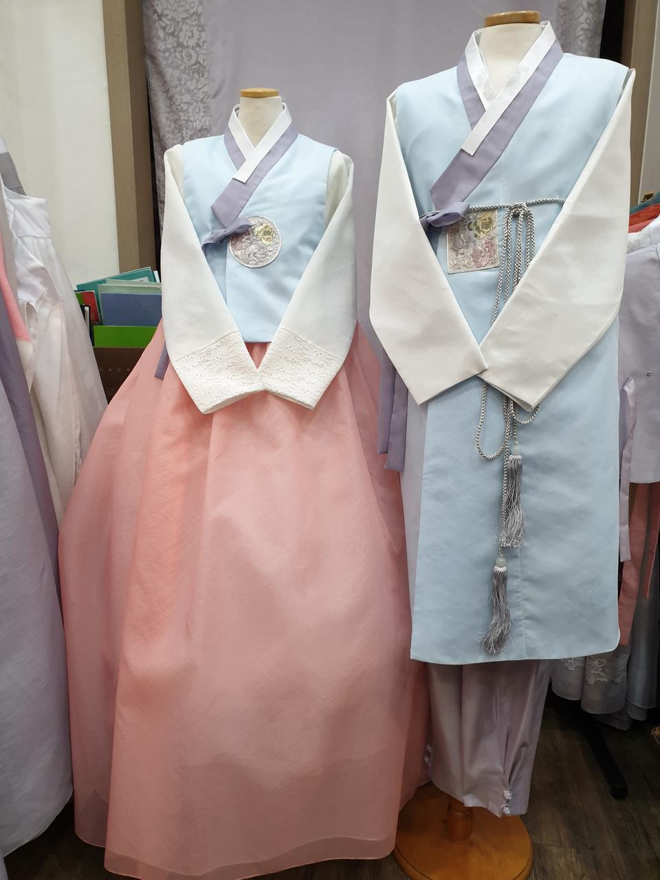 연블루 쾌자배자세트 45만원