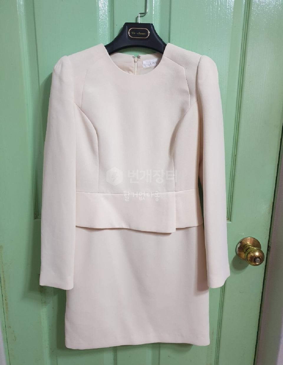 LINE 정장원피스 크림 아이보리/면접/상견례/아나운서/단아함/오피스룩