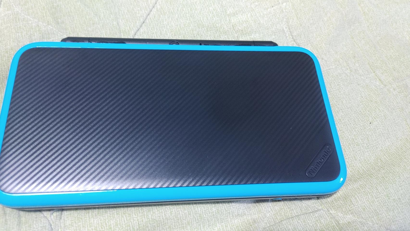 new 닌텐도 2ds(3ds)xl 64g a급 커펌 구성품알참 판매합니다