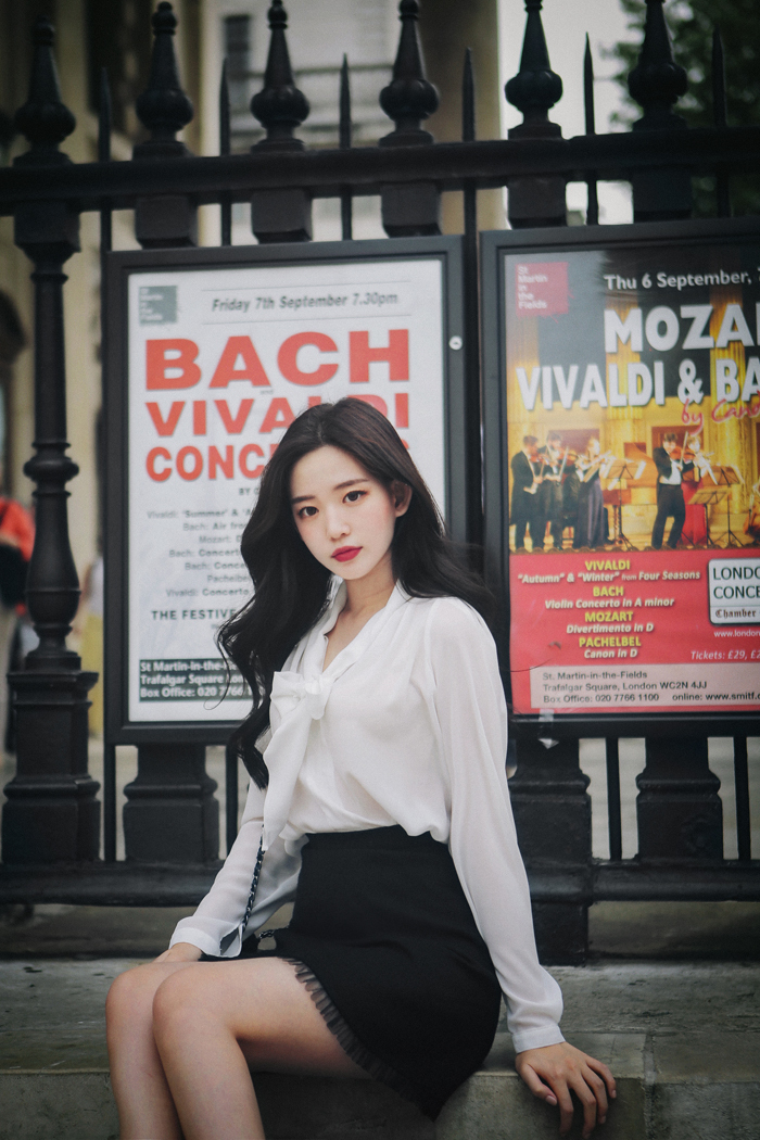 밀크코코아 타이 블라우스