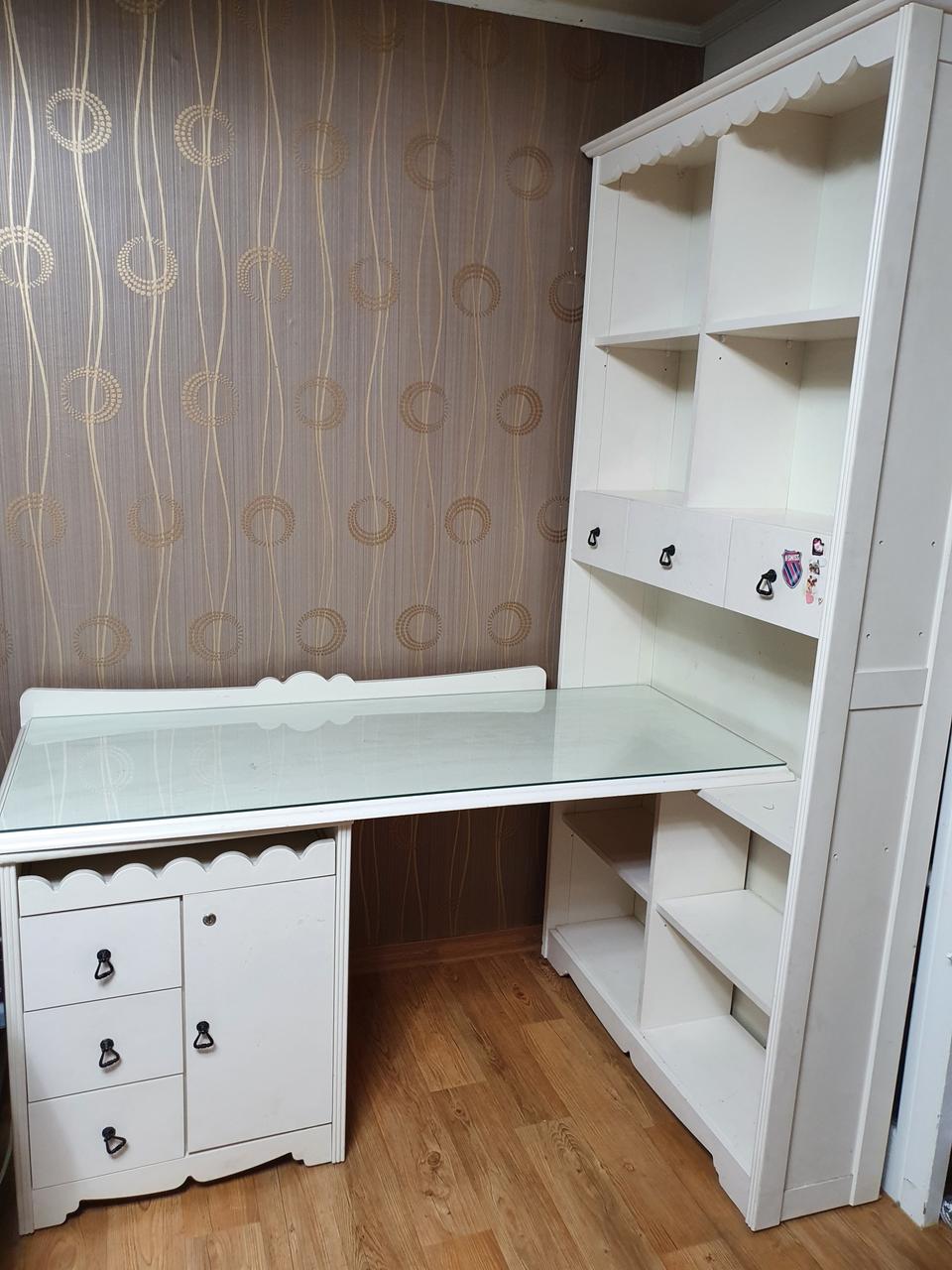 책상  무료나눔