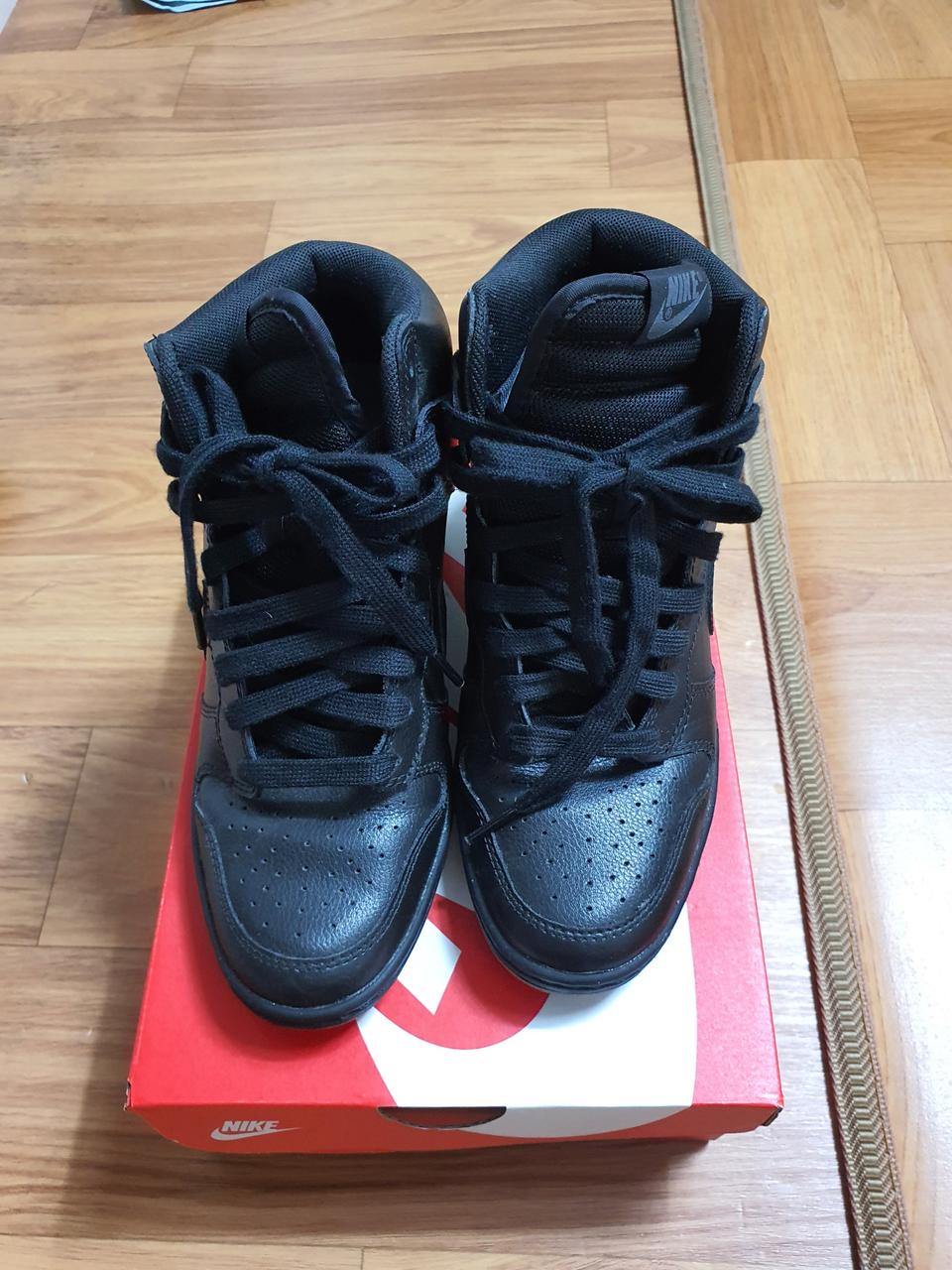 나이키 우먼덩크 240