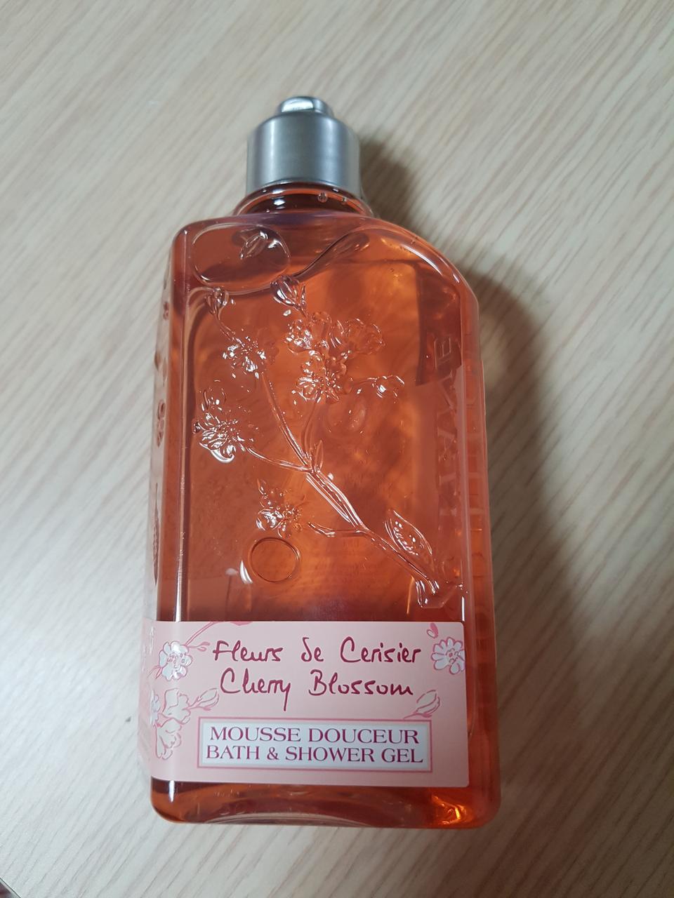 무료배송 새제품 록시땅 체리블라썸 배쓰& 샤워 젤